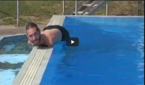 Video Of Nick Vujicic Swimming