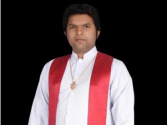 Pastor Survives Deadly Shooting After Removing Islamic Writings from Church Wall in Pakistan